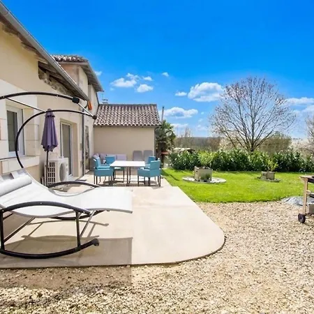 Maison Climatisee Avec Jardin Privatif Et Parking - Fr-1-616-305 Saint-Martial-de-Valette